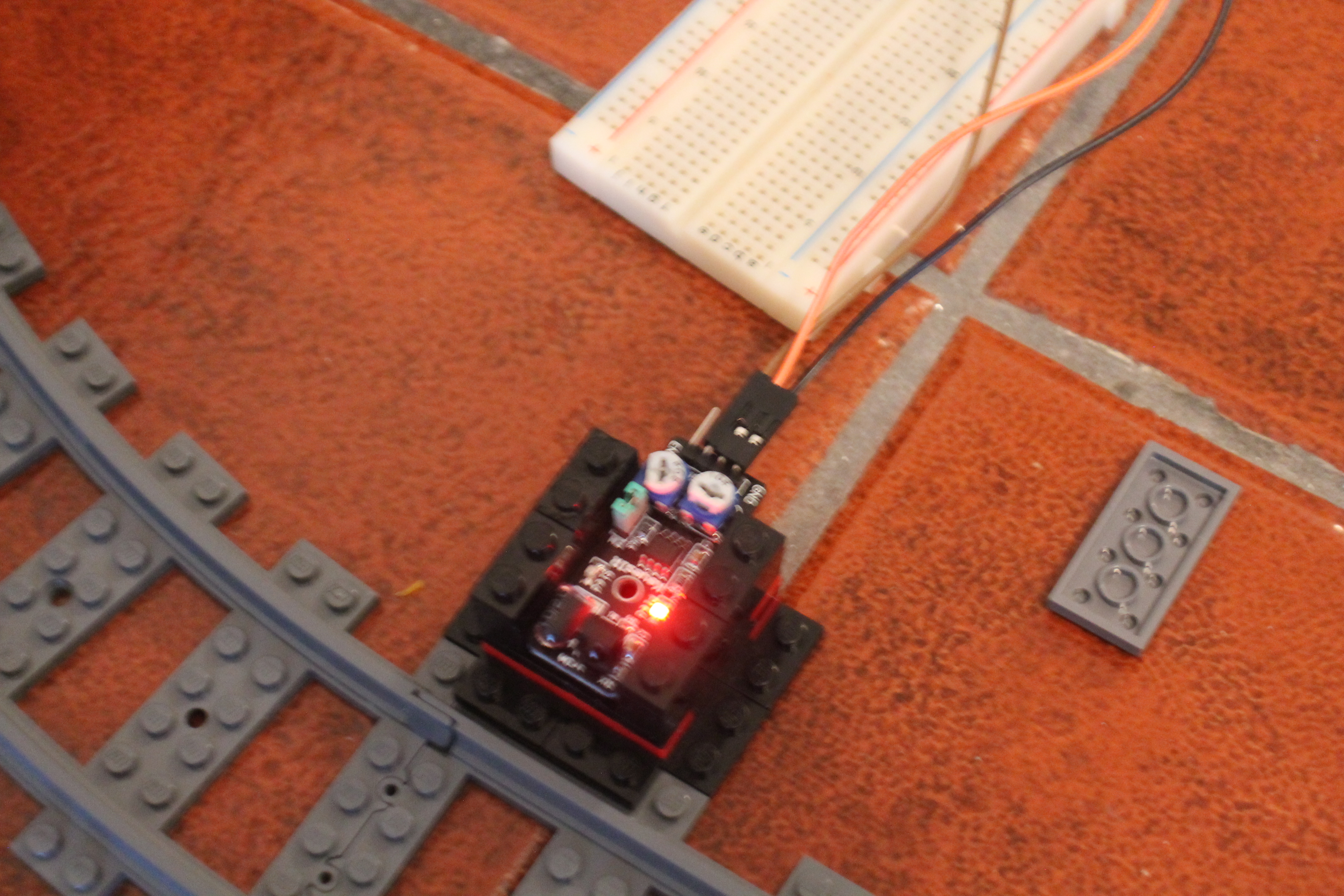 Arduino and LEGO® Power Functions Arduino and LEGO® Power Functions